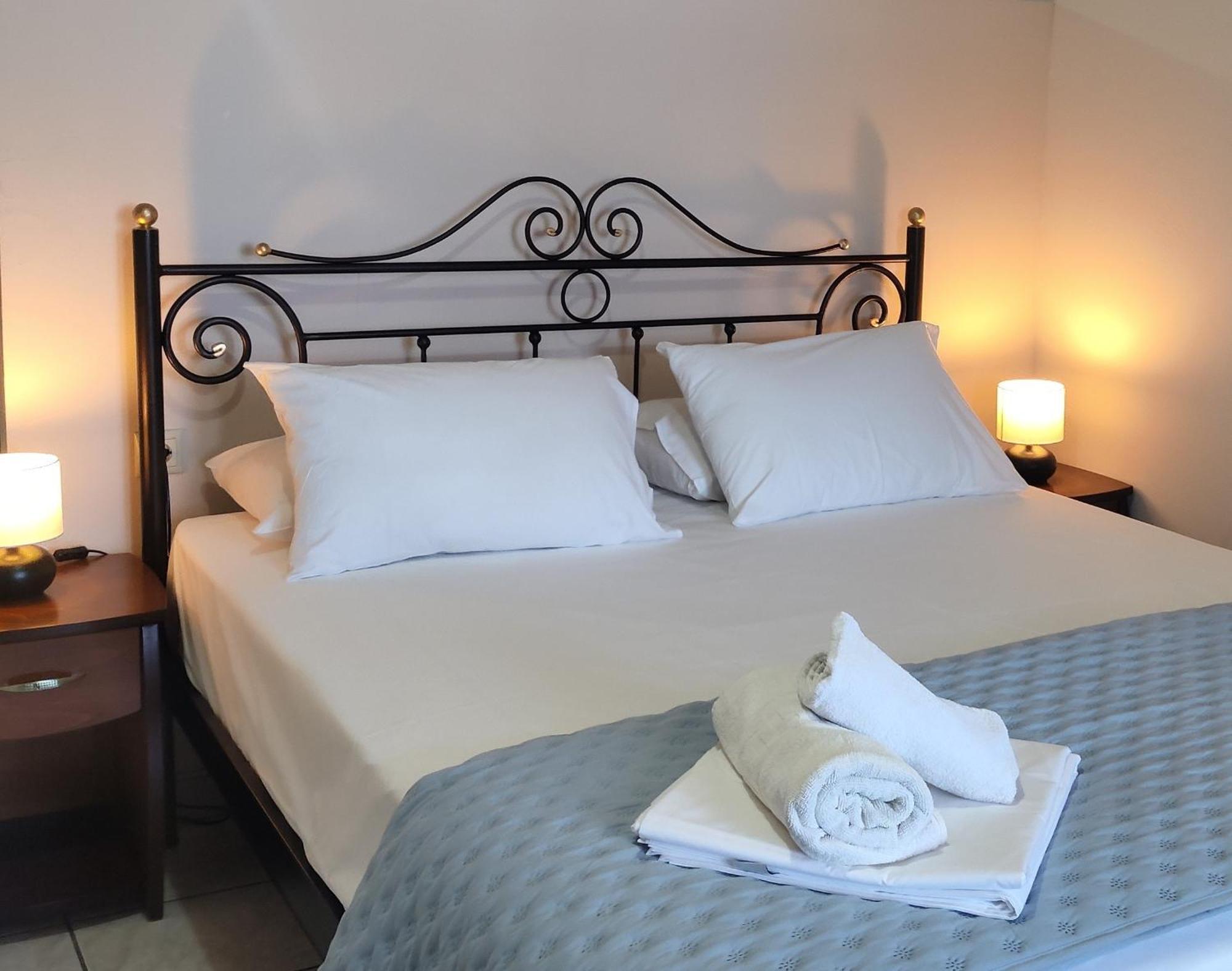 Captain Nick Aparthotel Mikros Gialos Zewnętrze zdjęcie